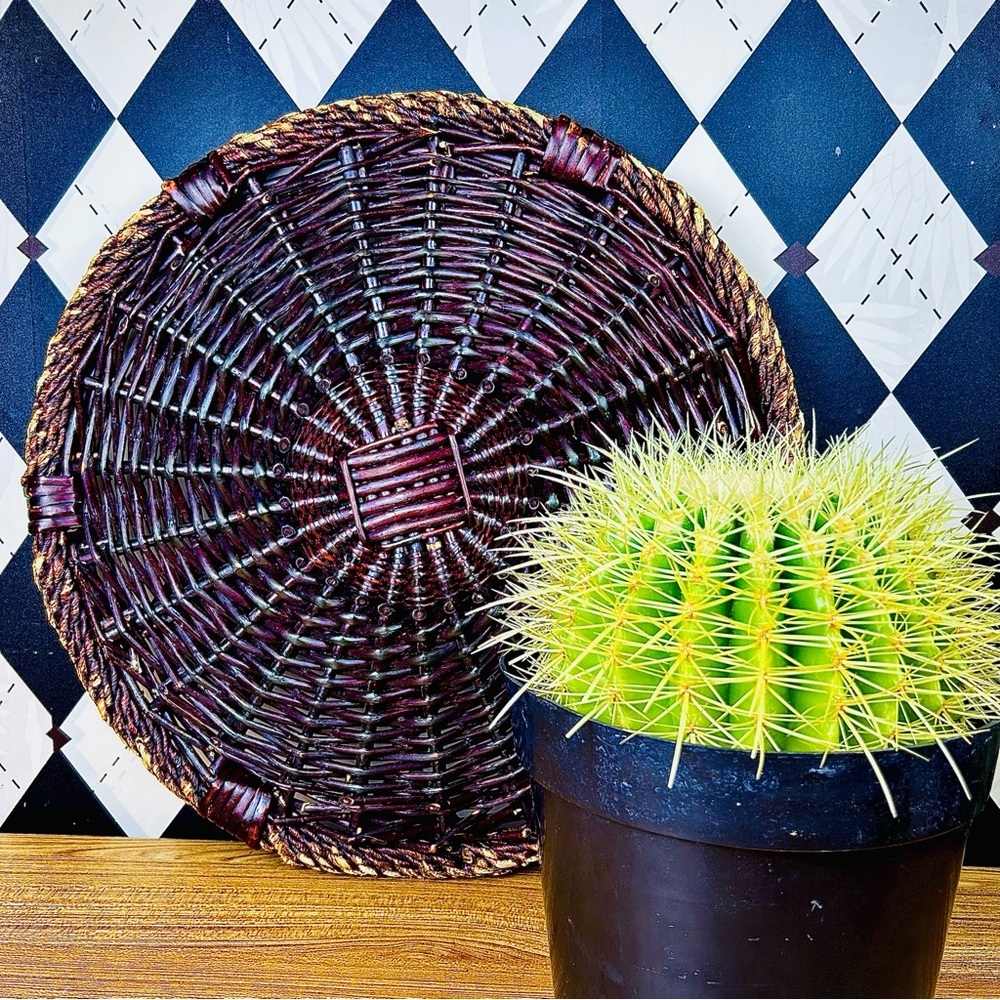 Handwoven Rattan Round Basket Tray – Primitive Rustic Decor Vintage 17”